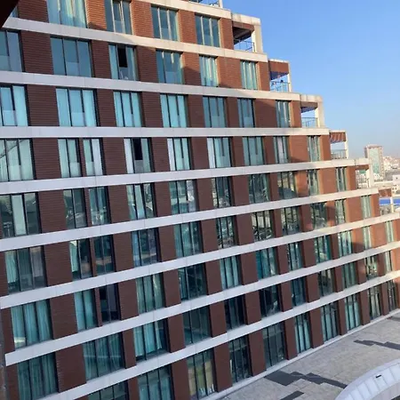 Aryan Suit. Apartment
